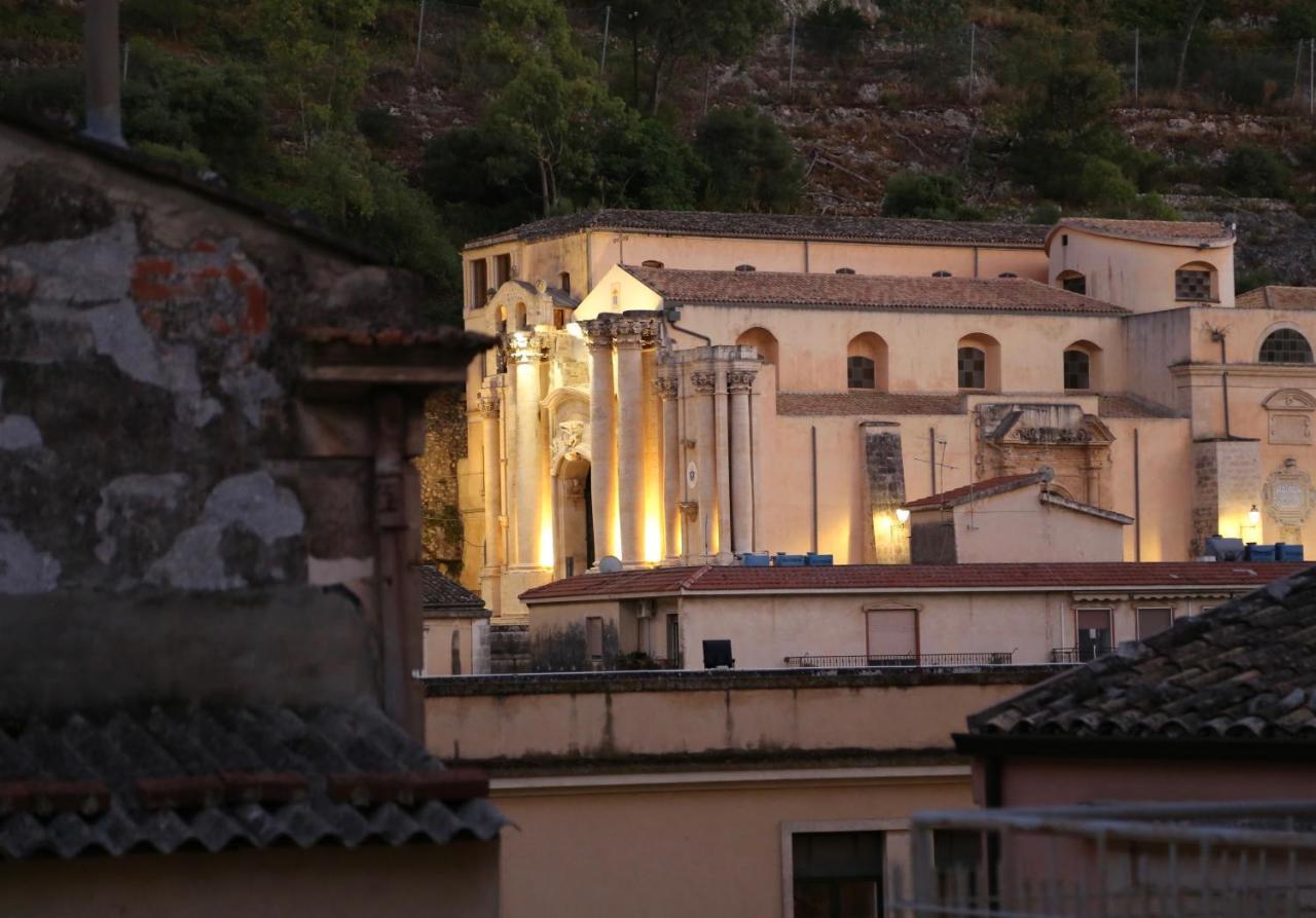 Dimoraruci - Ospitalita Siciliana Villa Modica Luaran gambar